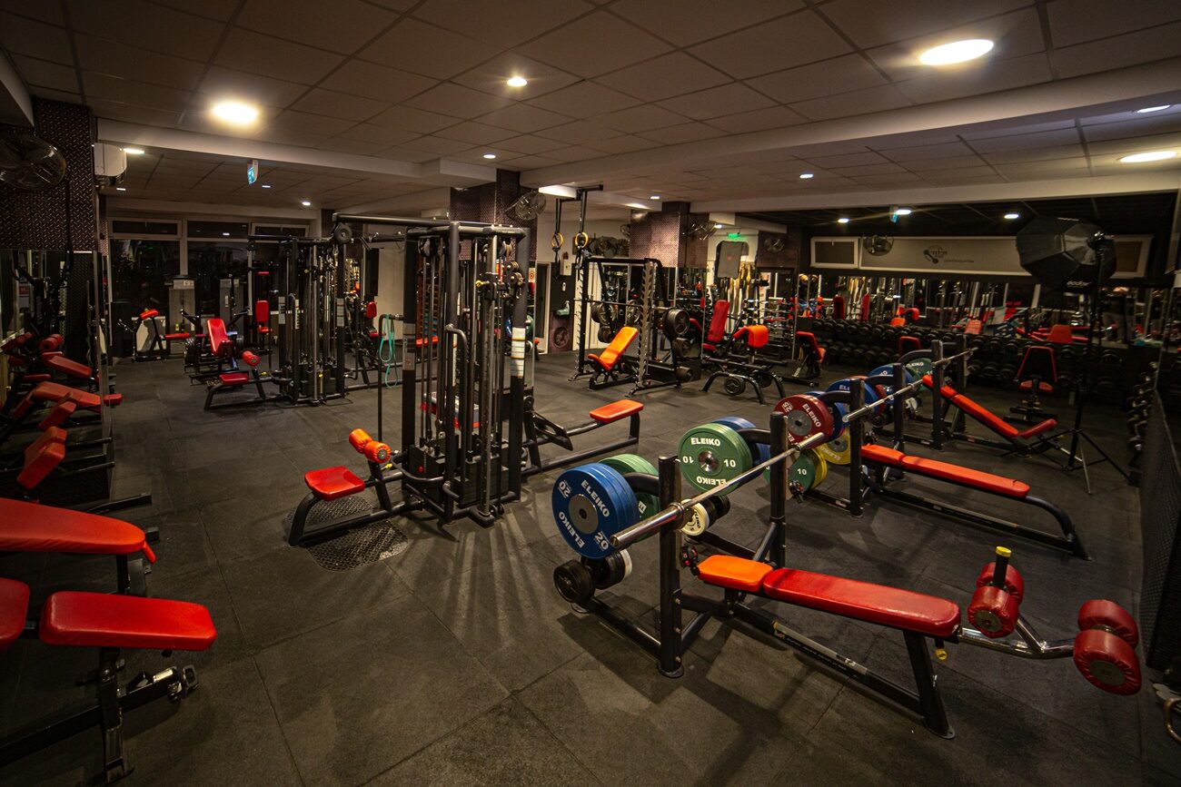Interiorul sălii Metalmorphose Gym Dacia — fotografia 3 din 17.